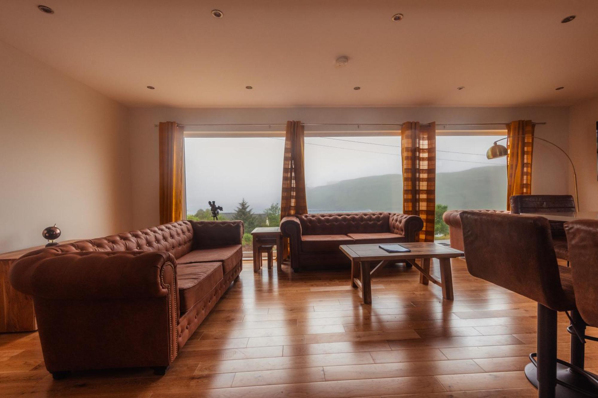 Luxury Cottage With Stunning Views By Fairy Pools 4 Карбост Экстерьер фото